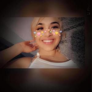 Meet your Posher, Aviana